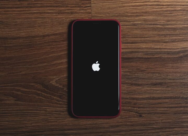 Калъфи за iPhone 17 Pro Max: какво наистина има значение
