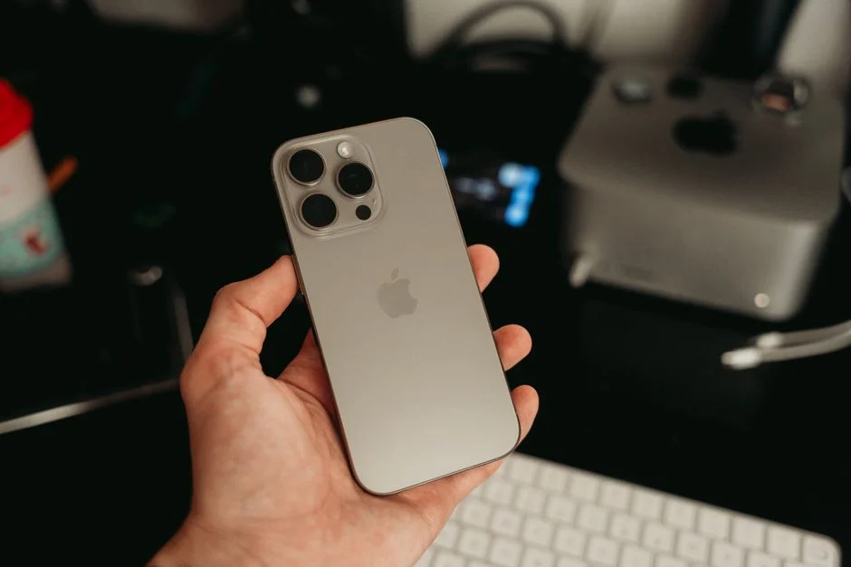 MagSafe калъф за iPhone: кога магнитът не стига