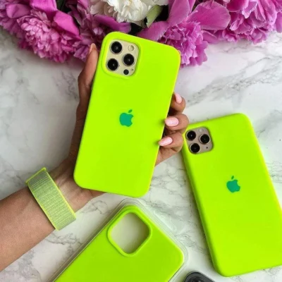 Official Apple Silicone Case - Неоново Зелен