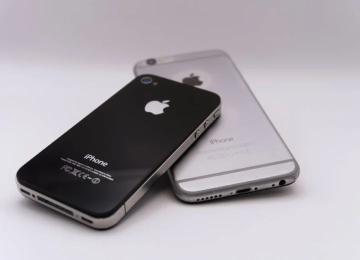 Glittery iPhone cases: do they last beyond the first week?