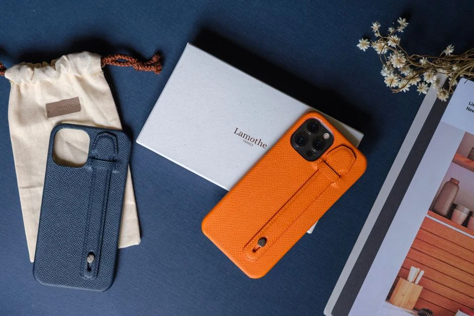 Магнитен калъф за iphone