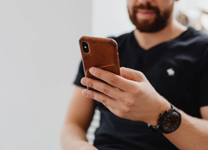Best Matte iPhone Cases: No Fingerprints, No Smudges