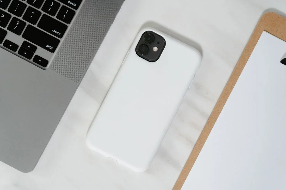 Калъф за iPhone 13