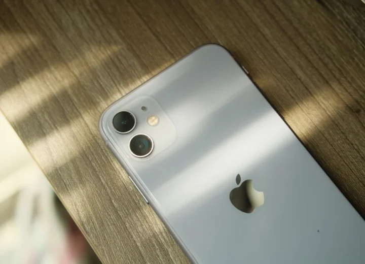 Лъскав калъф за iPhone