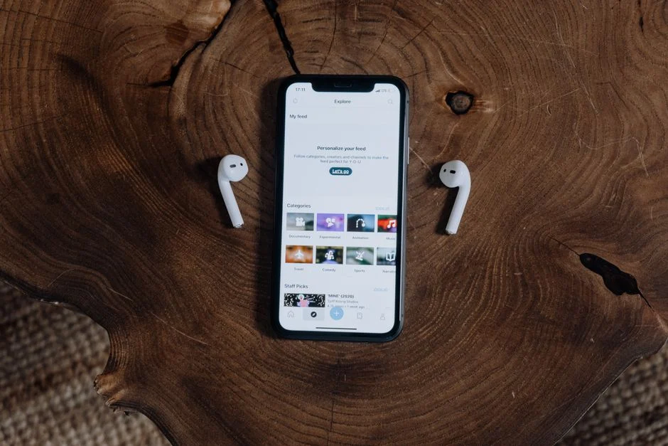 Здрав калъф за iPhone: какво наистина издържа ежедневието